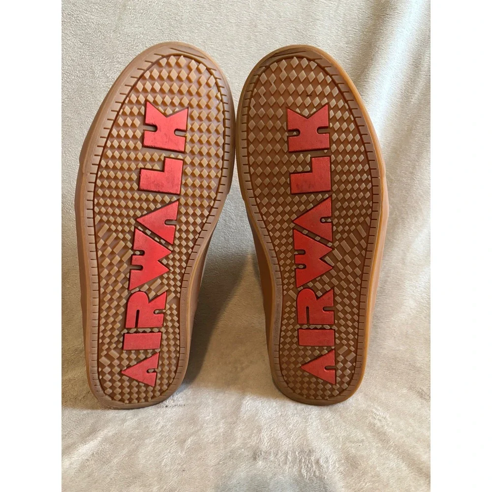 Airwalk Mens White Suede Canvas Skate Shoes Gum Sole MNAK23E5014 Size 11